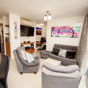 En El Sur De Cali, Parqueadero Propio, Piscina, Wifi Apartment Cali